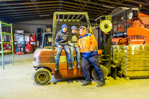 Thumbnail: JA 15745 Faschingswagen Landjugnend 01_03_2025.jpg